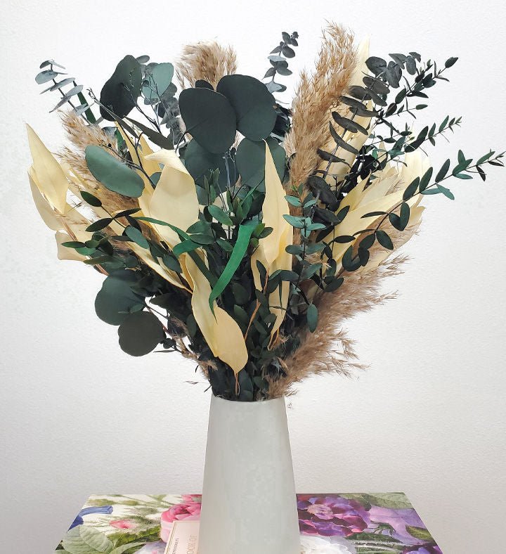 The Emerald - BLOOMINGFUL.COM - wedding, event, decor, gift, bouquet, arrangement, bridal, garland, fresh dried preserved artificial silk, birthday housewarming foliage